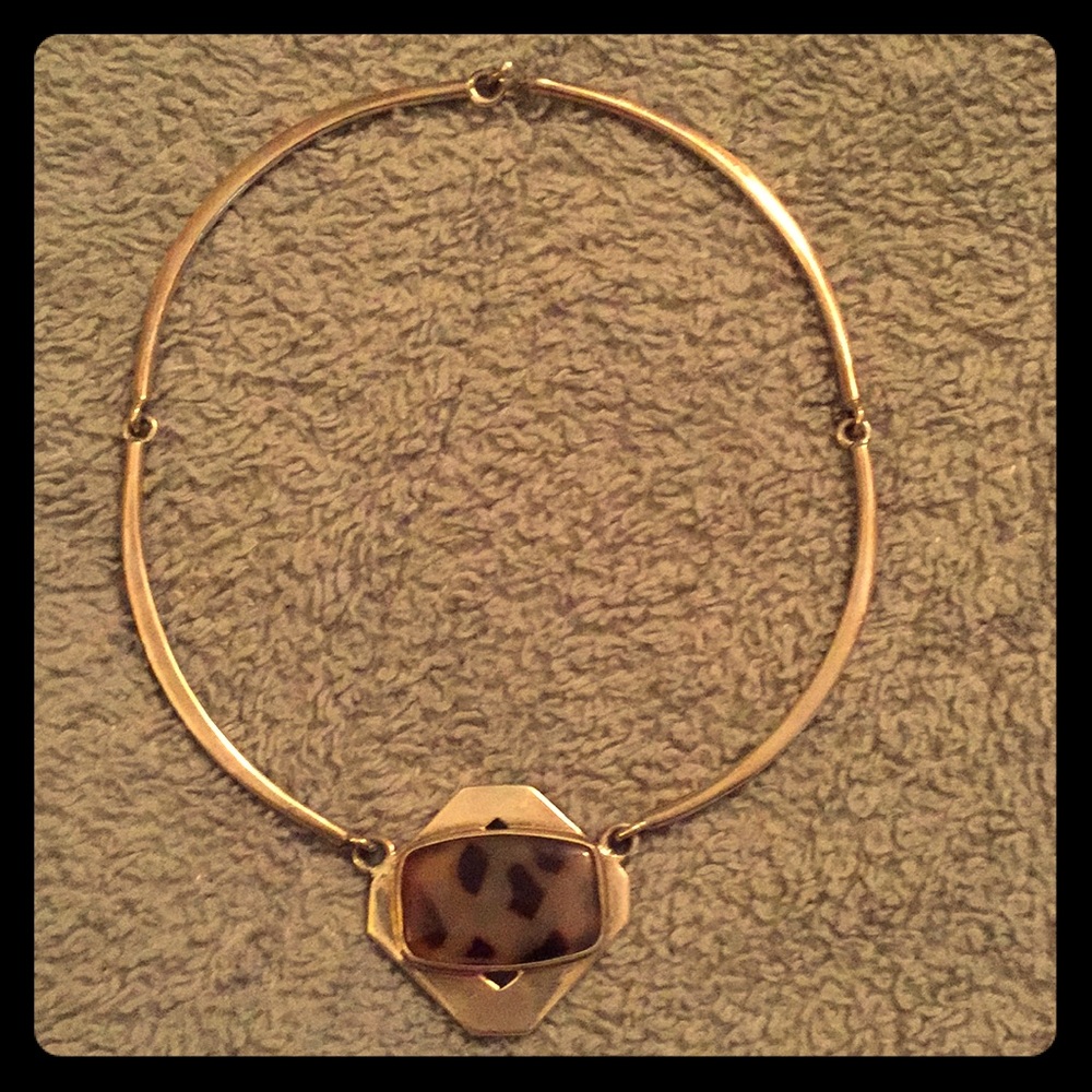 Beautiful Sterling Silver Necklace.